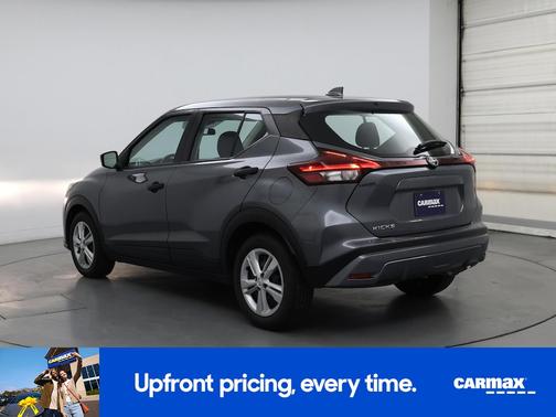2022 Nissan Kicks S