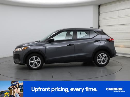 2022 Nissan Kicks S