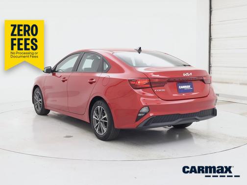Red 2022 Kia Forte LXS
