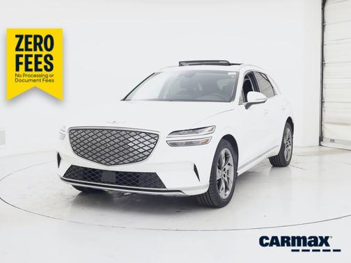 White 2024 Genesis Electrified GV70 Advanced