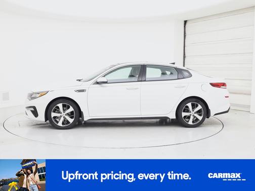 White 2019 Kia Optima S