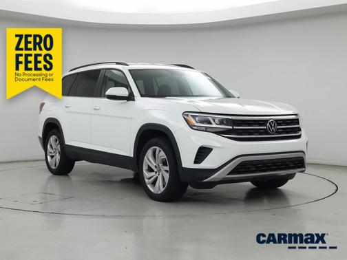 White 2023 Volkswagen Atlas SE w/Tech