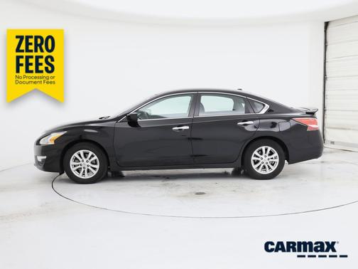 Black 2014 Nissan Altima S
