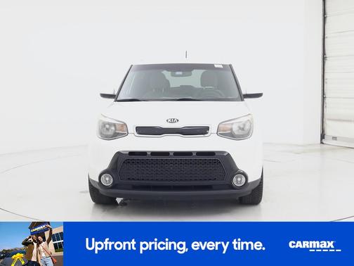White 2016 Kia Soul !