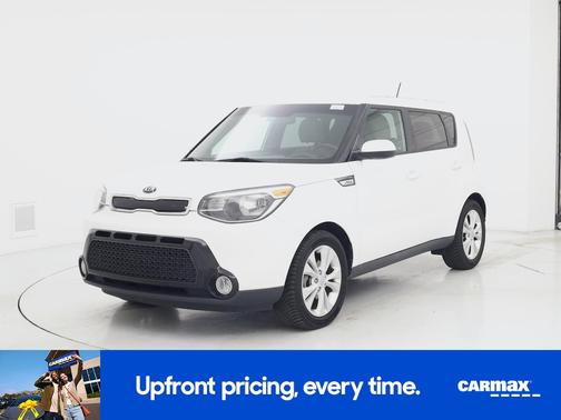 White 2016 Kia Soul !
