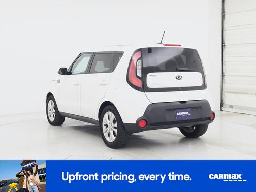White 2016 Kia Soul !