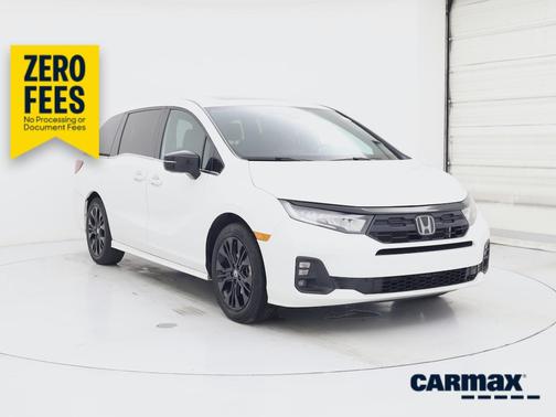 White 2025 Honda Odyssey Sport-L