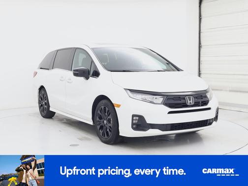 White 2025 Honda Odyssey Sport-L