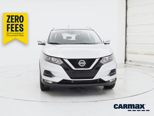 Silver 2022 Nissan Rogue Sport SV