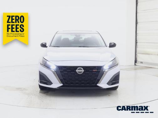Gray 2023 Nissan Altima SR