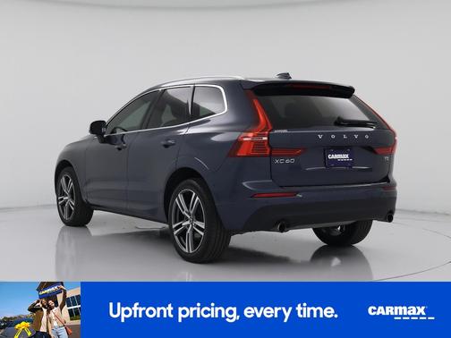2021 Volvo XC60 T5 Momentum