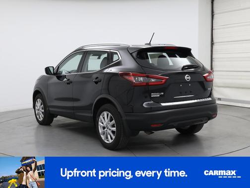 2022 Nissan Rogue Sport SV