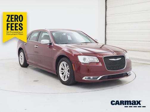 Red 2015 Chrysler 300 C