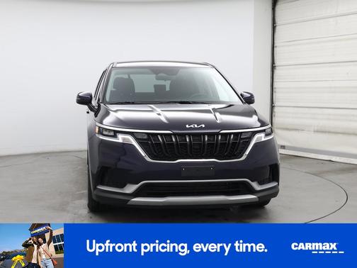 2024 Kia Carnival LX Seat Package