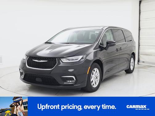 Black 2023 Chrysler Pacifica Touring L