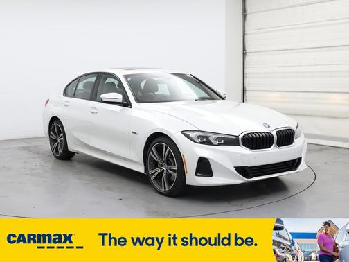 2023 BMW 330e 330e