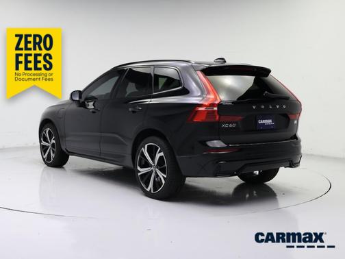 Black 2023 Volvo XC60 Recharge Plug-In Hybrid T8 Ultimate Dark Theme