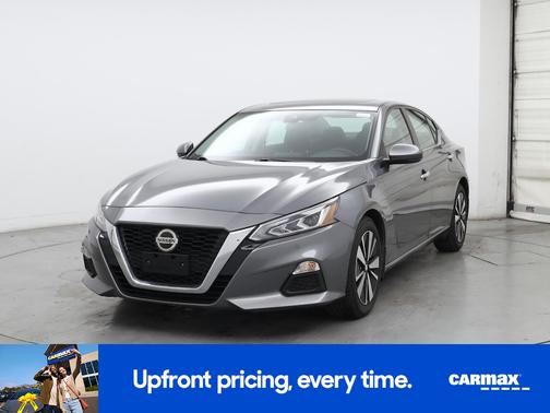 2022 Nissan Altima SV