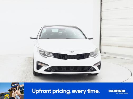 White 2019 Kia Optima S