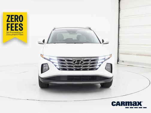 White 2023 Hyundai TUCSON Limited