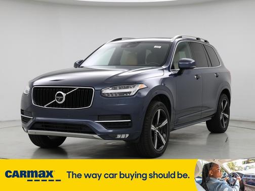 2018 Volvo XC90 T6 Momentum