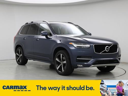 2018 Volvo XC90 T6 Momentum