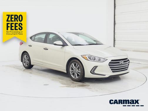 Gold 2017 Hyundai ELANTRA SE