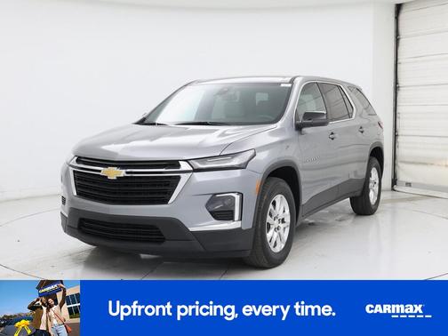 Gray 2023 Chevrolet Traverse LS