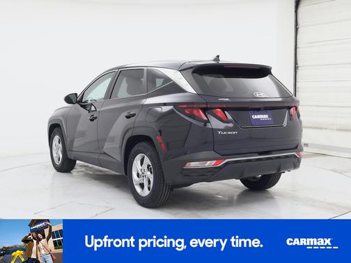 Black 2022 Hyundai TUCSON SE