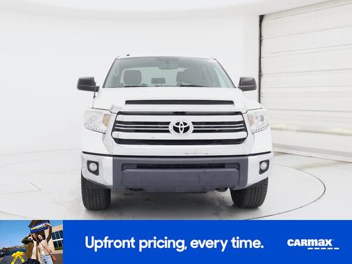 White 2016 Toyota Tundra SR5