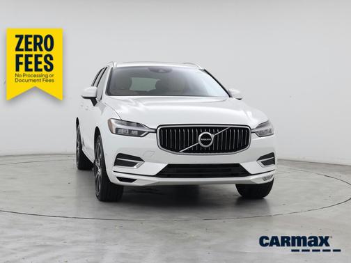 White 2019 Volvo XC60 T5 Inscription
