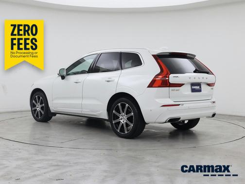 White 2019 Volvo XC60 T5 Inscription