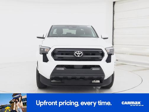 White 2024 Toyota Tacoma SR5