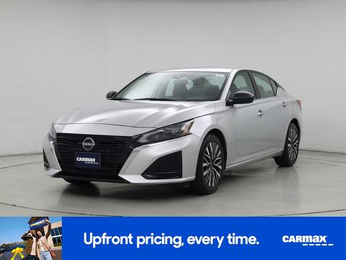 Silver 2024 Nissan Altima SV