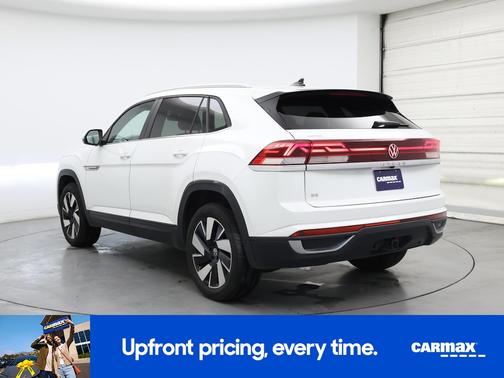 2024 Volkswagen Atlas Cross Sport SE w/Tech