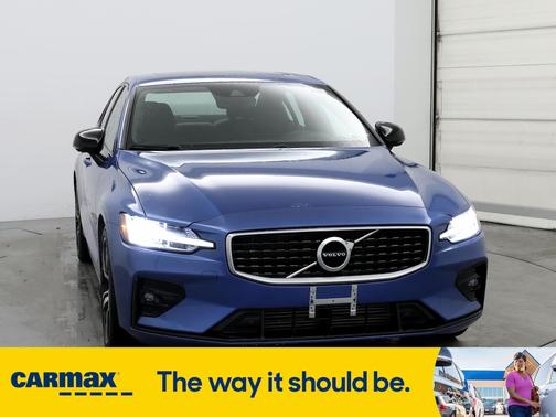 2020 Volvo S60 T6 R-Design