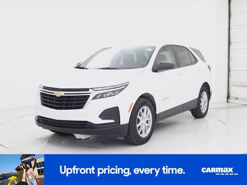 White 2022 Chevrolet Equinox LS