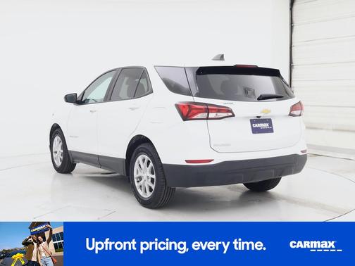 White 2022 Chevrolet Equinox LS