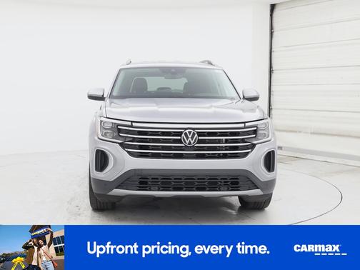 Silver 2025 Volkswagen Atlas SE