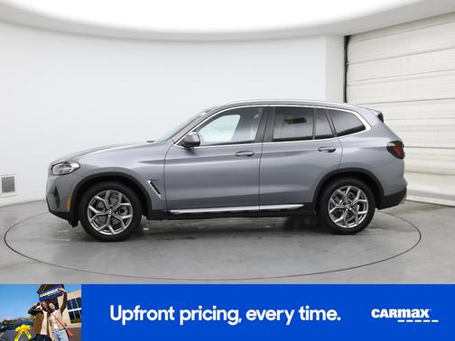 Gray 2024 BMW X3 sDrive30i