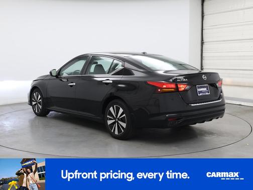 2021 Nissan Altima SV