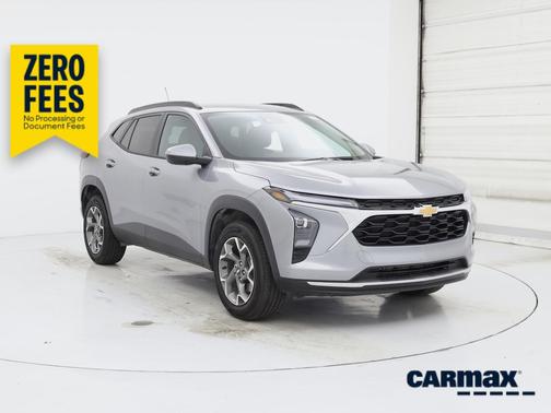Silver 2025 Chevrolet Trax LT