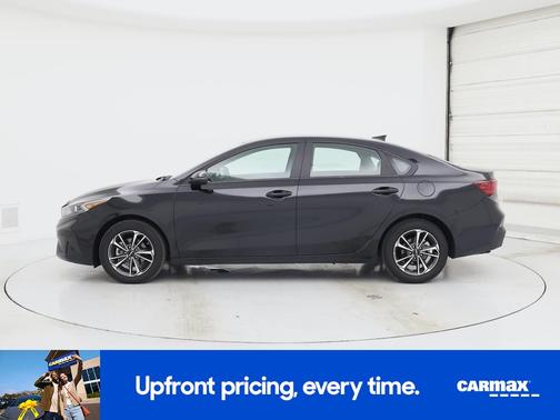 Black 2024 Kia Forte LXS