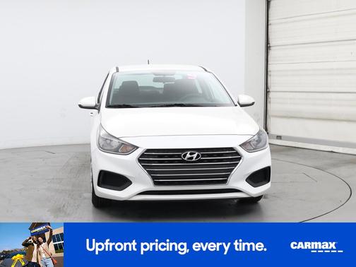 2020 Hyundai Accent SE
