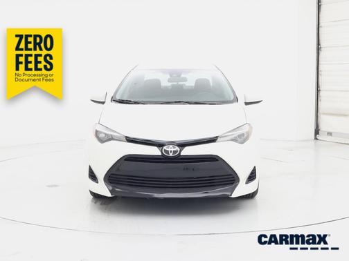 White 2018 Toyota Corolla LE