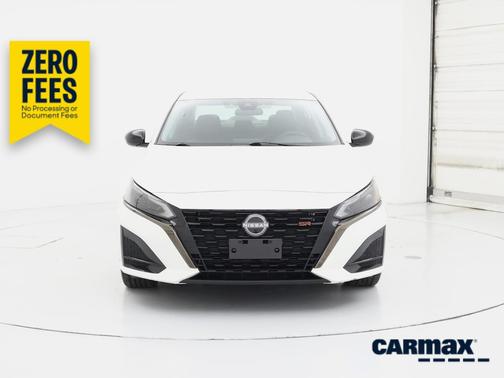 White 2023 Nissan Altima SR
