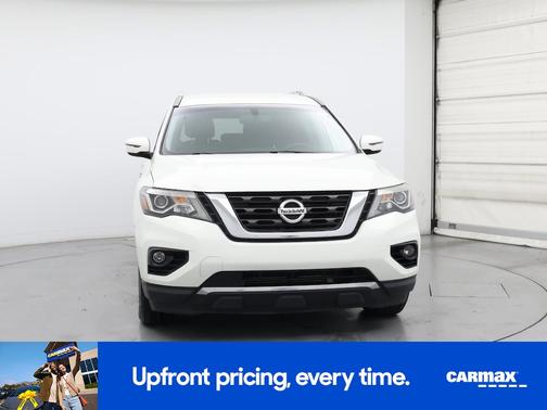 2018 Nissan Pathfinder SV