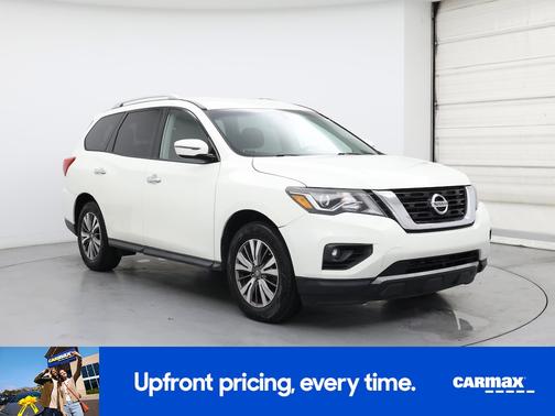 2018 Nissan Pathfinder SV