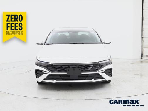 White 2024 Hyundai ELANTRA SEL