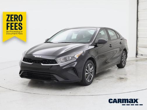 Black 2024 Kia Forte LXS